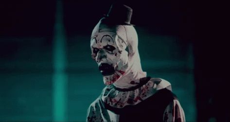 Bh187 Terrifier GIF - Bh187 Terrifier Art The Clown - Discover & Share GIFs David Thornton, Terrifier Art The Clown, Terrifier 2, Creepy Gif, Scary Clown Makeup, Art The Clown, Halloween Manicure, Scary Funny, Tv Horror