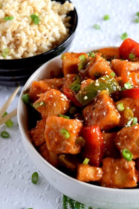 Szechuan Tofu, Tofu Bites, Tofu Recipes Healthy, Pan Fried Tofu, Sweet Bell Peppers, Tofu Dishes, Chicken And Shrimp Recipes, Chicken And Shrimp Pasta, Lord Byron