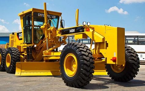 #motor grader #construction site Cat Caterpillar, Heavy Construction Equipment, Gear Pump, Motor Grader, New Holland Tractor, Heavy Machinery, Free Service, Parts Catalog, Construction Equipment