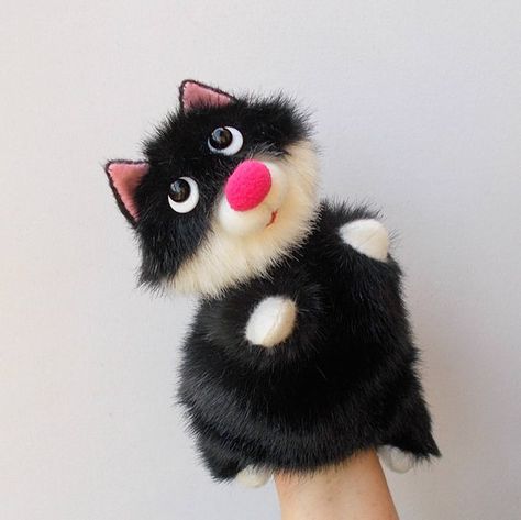 Little black cat. Toy on small hand. Bibabo. Toy glove. Puppet | Etsy Glove Puppets, Puppets Diy, Sock Puppets, Cat Hand, Puppet Theater, Puppet Show, Hand Puppet, Hand Puppets, Cat Toy