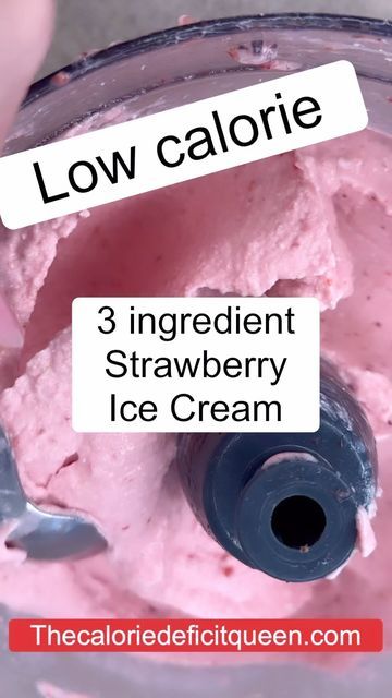 Strawberry And Cottage Cheese, Frozen Cottage Cheese Ice Cream, Ice Cream Made With Cottage Cheese, Cottage Cheese Strawberry Ice Cream, Cottage Cheese Ice Cream Strawberry, Cottage Cheese Ice Cream Easy Recipes, What To Make With Frozen Strawberries, Calorie Deficit Queen Recipes, Cottage Cheese Ice Cream Healthy