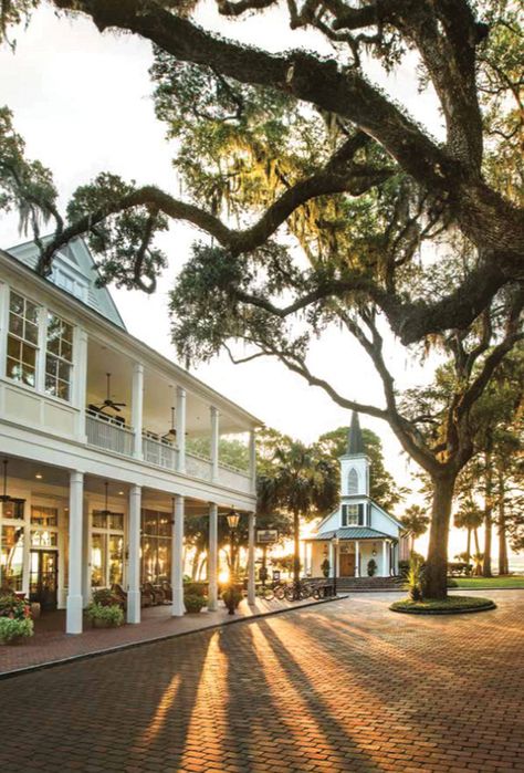 Lowcountry Getaway: Palmetto Bluff Southern Aesthetic, Palmetto Bluff, Southern Life, Low Country, Down South, Relax Time, Oh The Places Youll Go, Travel Dreams, South Carolina