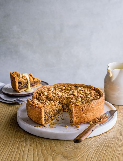 A hybrid between a deep-dish apple pie and an apple streusel, the Dutch apple pie combines buttery shortcrust pastry filled with cinnamon apples and a crumbly topping Dutch Apple Pie Recipe, Sainsburys Recipes, Apple Crumble Pie, Apple Streusel, Dutch Apple Pie, Dutch Apple, Cookie Recipes Unique, Pie Crumble, Apple Pie Recipe