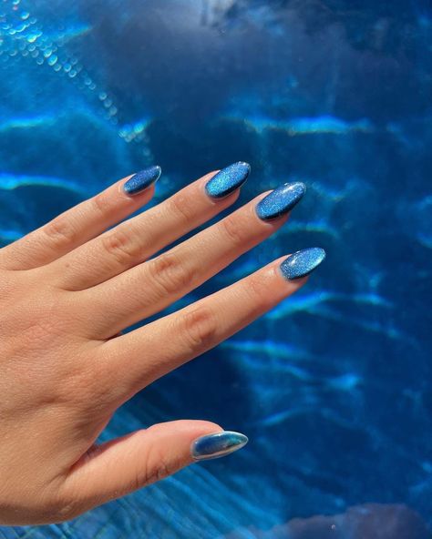 Velvet Nails, Trendy Products, Eye Nails, Magnetic Nails, Cat Eye Nails, Luxury Nails, Fabulous Nails, Fire Nails, Chic Nails