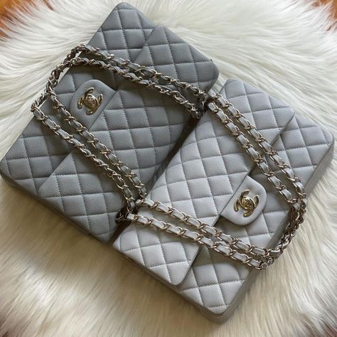 Vintage Chanel Classics on Instagram: “🐘First look at 20C Dark Grey vs 21A Light Grey🐘 21A light grey comes off a bit like a light pastel blue in photos but in real life it’s a…” Chanel Mademoiselle, Chanel Chevron, Chanel Backpack, Black Chevron, Bvlgari Bags, Celine Bag, Chloe Bag, Gucci Handbags, Replica Handbags