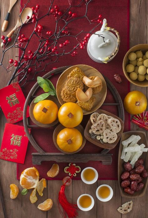 9 Traditional Foods for Chinese New Year 2022 Food For New Year, New Year Food, Lucky Food, Chinese New Year Crafts For Kids, Chinese New Year Food, 2023 Images, New Year Table, Chinese New Year Crafts, New Year's Food