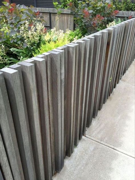 Cheap Privacy Fence, Ombra Pergola, Pagar Modern, Car Ports, Diy Privacy Fence, Modern Fence Design, Privacy Fence Designs, Cheap Fence, Cheap Backyard