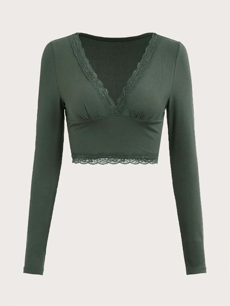 Shein Women Outfits, Cute Green Clothes, Shein Long Sleeve Top, Green Top Aesthetic, Modern Slytherin Outfit, Dark Green Clothes, Slytherin Wardrobe, Dark Green Outfit, Cute Long Sleeve Tops