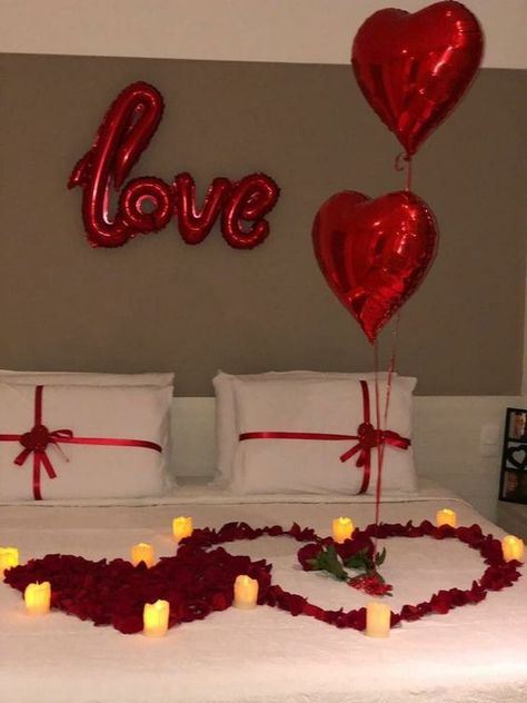 Transform Your Space: Romantic Valentines Room Decor Ideas 2024 for Him | Cozy and Simple Bedrooms with Rose Petals Valentines Room Decor, Valentines Room, Valentine's Day Hotel, Day Room Decor, Hotel Room Decoration, Romantic Hotel Rooms, Valentines Bedroom, Romantic Dinner Decoration, Romantic Room Surprise