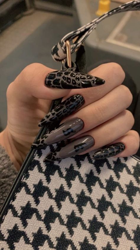 Fur Nails, Beachy Nails, Wow Nails, Edgy Nails, Goth Nails, Grunge Nails, Jelly Nails, Nail Swag, Bling Acrylic Nails