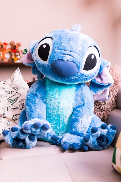 Stitch Peluche - Disneyland Paris Stitch Stuffed Animal, Stitch Toy, Lilo Et Stitch, Stitch Clothes, Stitch And Angel, Cute Stitch, Disney Plush, Disney Shop, Disney Stitch