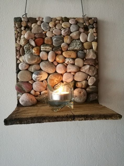 Natural Stone Home Decor, Agate Rocks Decor, Rock Crafts Diy, Beach Crafts Diy, Diy Wall Art Decor, Rock Decor, House Plants Decor, Diy Garden Projects, Rock Crafts