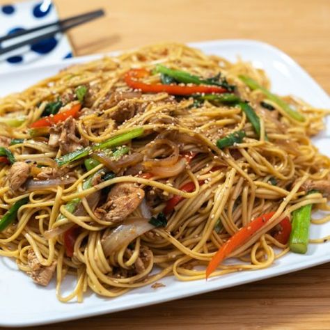 Chicken Lo Mein – Flo Lum Angel Hair Lo Mein, Flo Lum, Flo Lum Recipes, Noddle Recipes, Fresh Egg Noodles, Chicken Lo Mein, Angel Hair Pasta, Angel Hair, Chow Mein