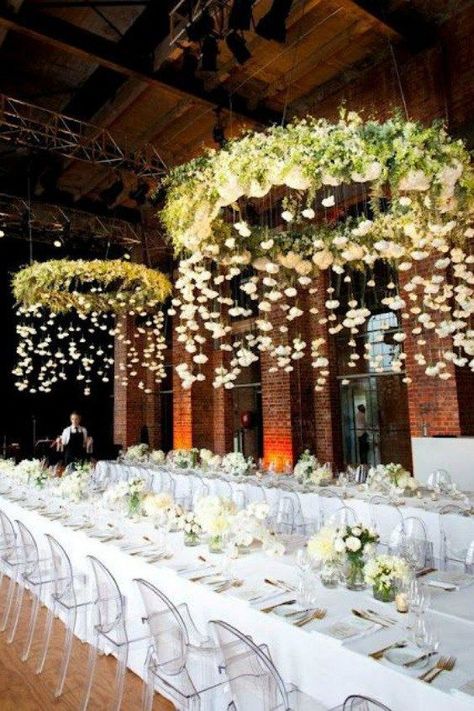 26 Must-See Wedding Chandeliers You Could Totally DIY with a Hula Hoop Reception Ceiling, Boho Centerpiece, Outdoor Wedding Lighting, Hanging Wedding Decorations, Deco Champetre, Wedding Chair Decorations, Wedding Chandelier, Floral Wedding Decorations, Wedding Green