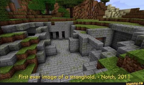 Creepy Minecraft, Minecraft Screenshots, Minecraft Castle Designs, Minecraft Houses Xbox, Mc Mods, Minecraft Pictures, Stone Pillars, Minecraft Inspo, Brick Block