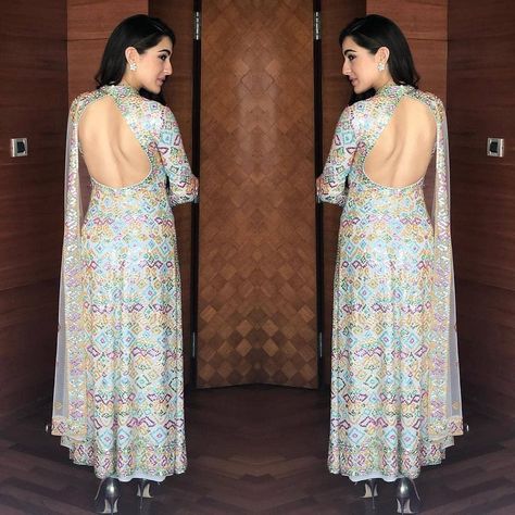 140+ Sara Ali Khan Images Download, Sara Ali Khan Images - 99 Bollywood Images Elegant Royal Dresses, Indian Dress Up, Indian Kurti Designs, Happy Dresses, Neck Designs For Suits, Long Kurti Designs, Indian Saree Blouses Designs, Indian Gowns Dresses, Traditional Indian Outfits