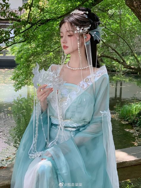 Chinese Hanfu Princesses, Hanfu Princess, Chinese Princess Dress, Chinese Fancy Dress, Korean Princess, Traditional Asian Dress, Hanfu Girl, Chinese Clothes, Chinese Princess