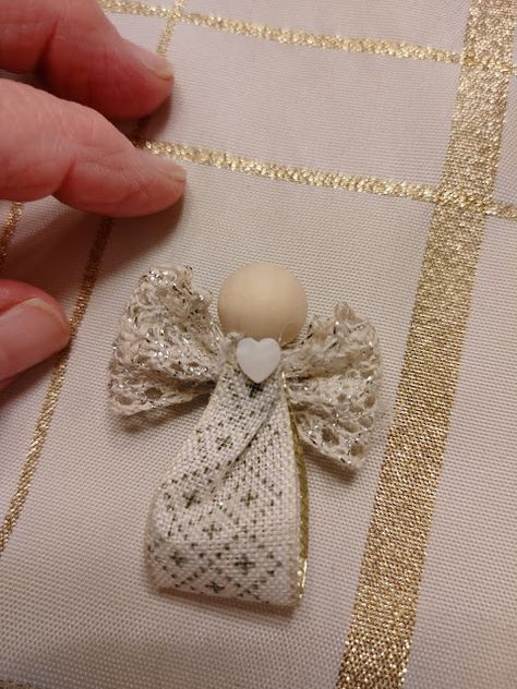 Wire Ribbon Angels How To Make, Clothespin Angel Ornaments, Diy Angel Ornaments Xmas, Paper Dollie Crafts, Burlap Angel Ornaments Diy, Angel Christmas Tree Ideas, Lace Angel Ornaments Diy, How To Make Angels, Tassel Angels Diy