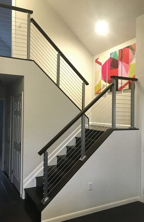 Cable Staircase Railing, Cable Railing Staircase, Cable Railing Stairs, Cable Railing Interior, Wooden Staircase Railing, Cable Stair Railing, Stairs Interior, Mountain House Design, Metal Handrail