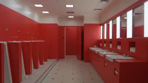 The Shining 1980, Overlook Hotel, One Point Perspective, Bathroom Red, Print Screen, Stanley Kubrick, Film Set, The Shining, Interior Trim