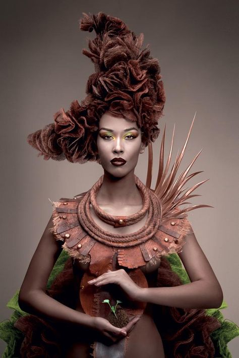 Figaro Awards: Avant-Garde Hairstyles Finalists! Hair Art Photography, Avant Garde Hair, Couture Hairstyles, Editorial Hair, Fantasy Hair, Hair Shows, Foto Art, Creative Hairstyles, Artistic Hair