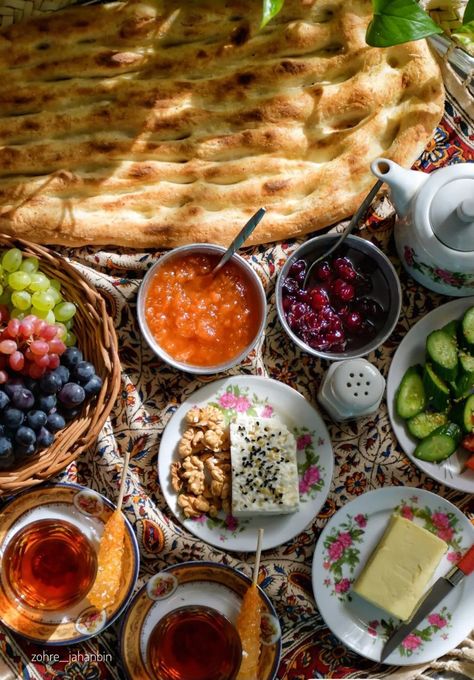 Iran Breakfast, Afghan Breakfast, Iranian Dinner, Iranian Breakfast, Persian Breakfast, Persian Food Iranian Cuisine, Jordanian Food, Breakfast Feast, Yemeni Food