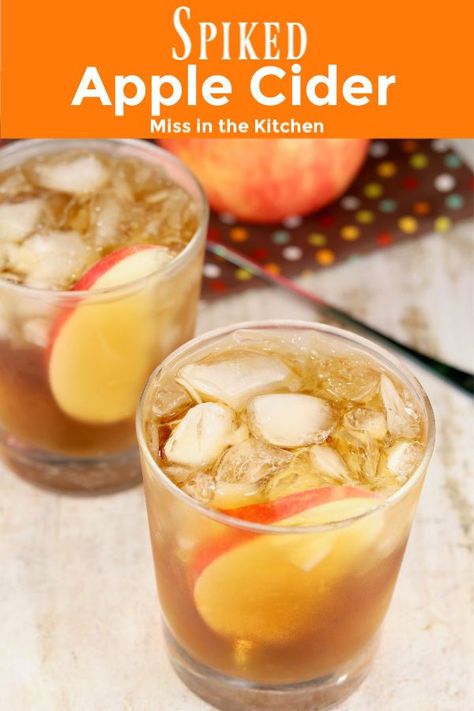 Cider Alcohol Drinks, Spiked Cider Recipes, Hot Cider Recipes, Hot Apple Cider Cocktail, Hard Apple Cider Recipe, Apple Cider Punch Recipes, Spiked Apple Cider Recipe, Cider Drink Recipes, Spiced Apple Cider Recipe