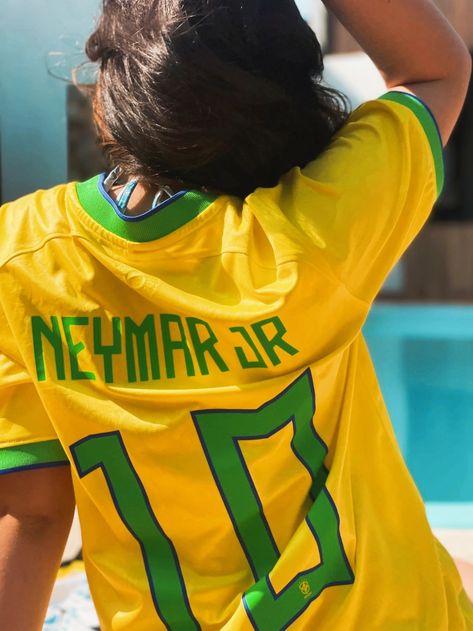 Brasiiiiil Brazil Jersey Aesthetic, Brazilian Tshirt, Brazil Jersey Outfit, Neymar Jr Jersey, Neymar Jersey, Sports Aesthetics, Ronaldo Free Kick, Brazil Girls, Brazil T Shirt