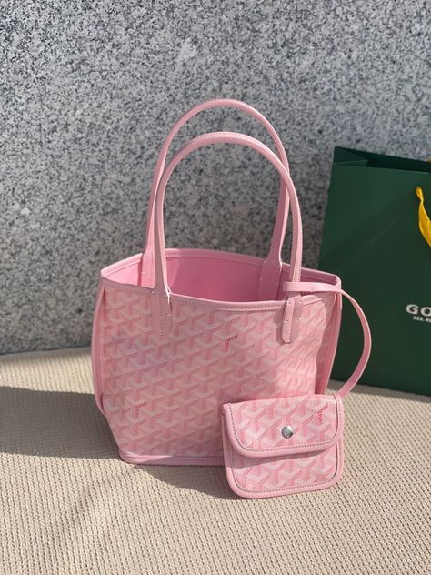 Goyard Bag Price, Pink Goyard, Uni Bag, Goyard Tote, Handbag Essentials, Goyard Bag, Girly Bags, Luxury Purses, Fancy Bags