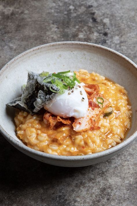 Crispy Seaweed, Resep Smoothie, Fusion Dishes, Risotto Recipe, Poached Egg, Risotto Recipes, Poached Eggs, Kimchi, Fine Dining