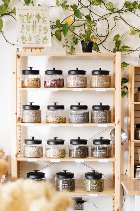 Bulk Store Ideas, Bulk Store Design, Health Store, Refill Store Ideas, How To Start A Refill Store, Refillery Shop, Refill Store Design, Tea Shop Design, Tea Shop Ideas