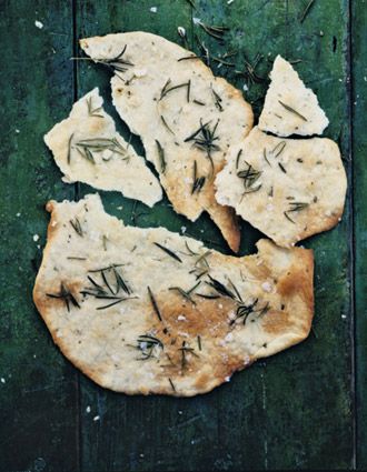 Rosemary Flatbread, Flatbread Recipe, Healthy Thanksgiving, Flatbread Recipes, Cracker Recipes, Flatbread, Other Recipes, Food Menu, Thanksgiving Recipes