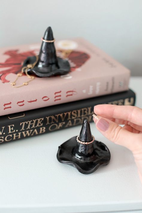 Make a Witch Hat Ring Holder With Air Dry Clay — Entertain the Idea Jewelry Holder Clay Diy, Halloween Air Dry Clay Crafts, Air Dry Clay Ring Holder Diy, Thanksgiving Air Dry Clay Ideas, Diy Air Dry Clay Gifts, Air Clay Gift Ideas, Air Dry Clay Witch, Air Dry Clay Christmas Gifts, Air Dry Clay Ideas Halloween