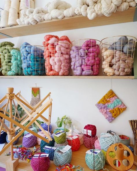 Knitting Needles Storage, Yarn Storage Ideas, Yarn Room, Wool Storage, Knitting Studio, Crochet Room, Planning Future, Yarn Display, Fiber Studio