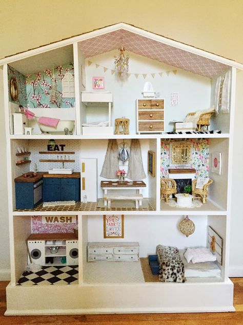 Caught in Grace: Barbie Dollhouse DIY Barbie House Plans, Doll Furniture Plans, Ikea Dollhouse, Diy Barbie House, Doll Furniture Diy, Diy Barbie Furniture, Doll House Plans, Mini Doll House, Dollhouse Projects