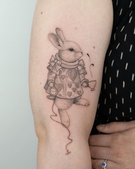 Alice in Wonderland’s White Rabbit, featuring the original outfits from the book 🐇🫖 A huge thank you to Ebba for traveling all the way from Sweden to London to get this tattoo done by me! 🤍 #londontattoo #londontattooartist #tattoolondon #uktattoo #uktattooartist #animaltattoo #animaltattoos #animaltattoolondon #rabbittattoo #finelinetattoo #finelinetattoolondon #bunnytattoo #aliceinwonderland #whiterabbit #aliceinwonderlandtattoo White Rabbit Tattoo, Rabbit Tattoo, White Rabbit, Tattoo On, Alice In Wonderland, Tattoos, On Instagram, White, Black