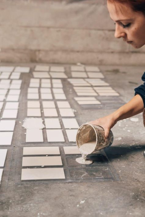 DIY Concrete Tile Backsplash: Zellige Tile Inspired! Backsplash Zellige, Concrete Tile Backsplash, Diy Concrete Tiles, Kitchen Countertops Concrete, Kitchen Makeover On A Budget, Concrete Kitchen Countertops, Bungalow Ideas, Countertops Diy, Bathroom Upstairs