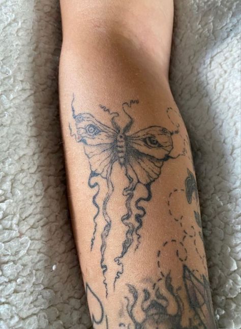 Cover Up Tattoos Over Words, Woman’s Patchwork Tattoo, Faded Tattoo Style, Dark Bold Tattoos, Macabre Tattoo Designs, Vintage Back Tattoo, Disintegrating Butterfly Tattoo, Croquette Aesthetic Tattoo, Unique Moth Tattoos