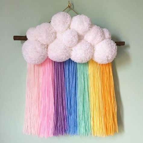 Pom Pom Ideas, Pom Pom Wall Art, Pom Pom Mirror, Pom Pom Art, Pompom Decor, Rainbow Pom Pom, Pom Pom Decorations, Rainbow Diy, Rainbow Room