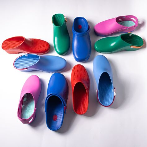 Discover Unmatched Comfort and Durability with Calzuro - The Leading Provider of Premium Footwear for Healthcare Professionals. With a Wide Range of Latex-Free, Slip-Resistant Clogs, Calzuro Offers Superior Support and Safety. Shop Now for the Perfect Footwear Solution Trusted by Medical Experts Worldwide. Vibe Mood, Pink Purple Ombre, Emergency Room Nurse, Mermaid Pink, Tie Dye Rainbow, Work Socks, Pink October, Pink Mermaid, Purple Ombre