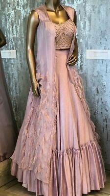 Wedding Dusty Pink, Bday Dress, Sewing Hats, Lehenga Gown, Lehnga Dress, Lehenga Blouse Designs, Lehenga Collection, Indian Gowns, Dresses Indian