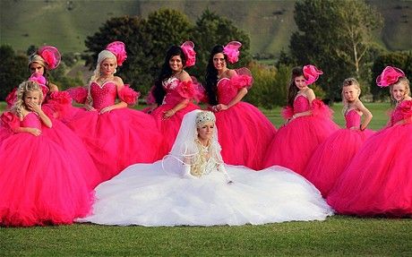 My Big Fat Gypsy Wedding. Too much, even for me. Bad Bridesmaid Dresses, Ugly Bridesmaid Dresses, Tacky Wedding, Worst Wedding Dress, Wedding Dress Gallery, Bridal Musings, Wedding Dress Pictures, Wedding Dresses Photos, Neon Wedding