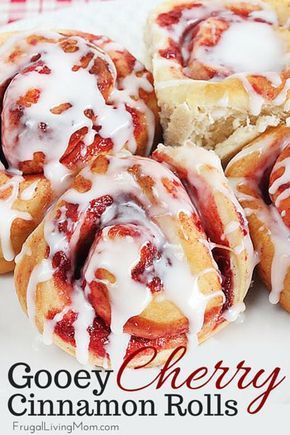 Gooey Cherry Cinnamon Rolls: YUM!!! These are such a treat for breakfast! Perfect for special occasions or just Sunday. Traditional Cinnamon Rolls are amazing (of course), but why not mix it up with these Gooey Cherry Cinnamon Rolls. Cherry Cinnamon Rolls, Sweet Roll Recipe, Breakfast Rolls, Breakfast Sweets, Breakfast Pastries, Cherry Recipes, Cinnamon Rolls Homemade, Cinnamon Rolls Recipe, Sweet Roll