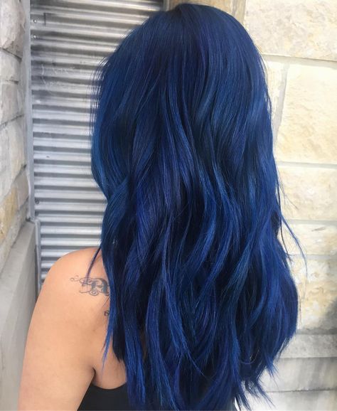 1,167 Likes, 29 Comments - Austin, Texas (@haileymahonehair) on Instagram: “Welcome to the blue lagoon.   Pulp Riot + B3 always. #oceanhair” Blonde Summer, Mermaid Hair Color, Dark Blue Hair, Summer Highlights, Balayage Blonde, Highlights Hair, Hair Color Purple, Hair Balayage, Short Hair Color