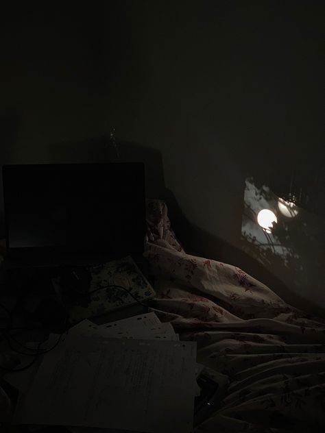 #gloomy #bedroom #darkacademia Gloomy Interior, Gloomy Bedroom, Gloomy Room, Bed Room, Film Movie, Dark Academia, Sci-fi Spaceship, Bedroom, Film