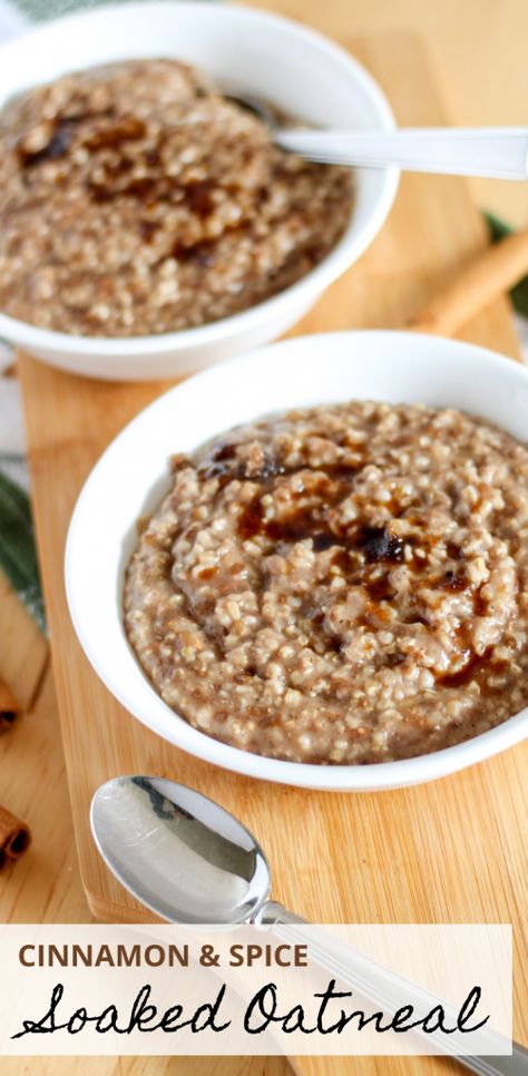 Cinnamon And Spice Oatmeal Recipe, Cinnamon And Spice Oatmeal, Soaked Oatmeal, Healthy Fall Breakfast, Soaked Oats, Cinnamon Oatmeal, Oatmeal Recipe, Oats Breakfast, Fall Breakfast