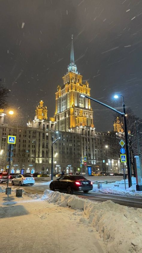 City Street Aesthetic Night, Moscow Snow, Moscow Winter, Russia Winter, Imperial Russia, Beautiful Views Video, Driving Pictures, Aesthetic Phone, Winter Pictures