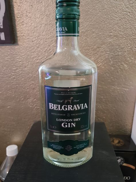 Belgravia gin Belgravia Gin, Dried Lemon, Gin Bar, Post Baby, Vodka Bottle, Gin, Vodka, Lemon, Drinks