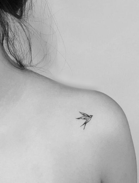 45 Cute Sparrow Tattoo Designs With Meaning – Artistic Haven Small Sparrow Tattoo, Small Sparrow Tattoos, Sparrow Tattoo Design, Swallow Tattoo Design, Swallow Bird Tattoos, Simple Bird Tattoo, Vogel Tattoo, Romantic Tattoo, Sparrow Tattoo