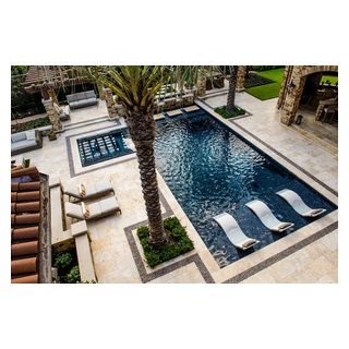 Pool With Hot Tub And Tanning Ledge And Fire Pit, Pool With Hot Tub And Tanning Ledge, Baja Shelf Pool, Pool With Tanning Ledge, Baja Shelf, Tanning Ledge Pool, Mediterranean Pool, Ledge Lounger, Tanning Ledges